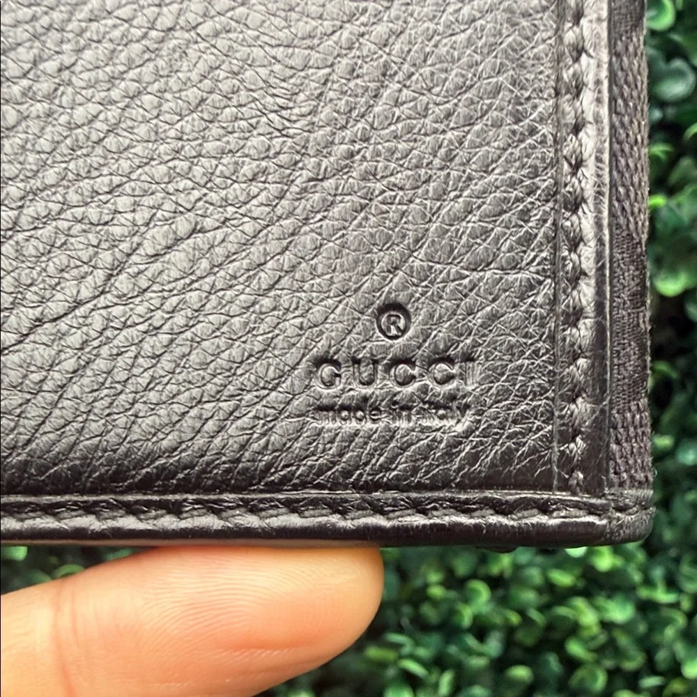 Gucci Authentic Black Embossed Clutch Wallet